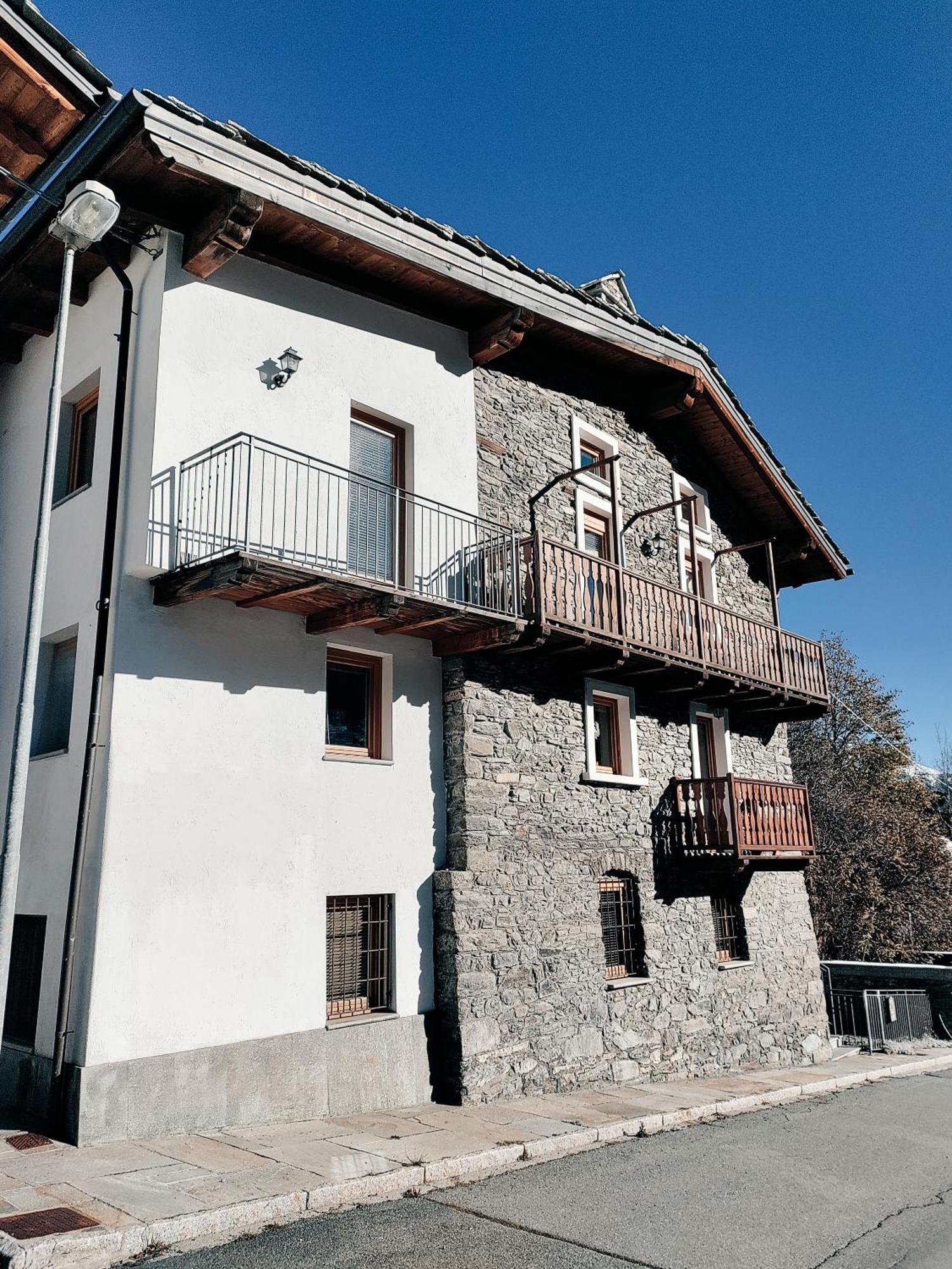 La Guida E L'Architetto Saint-Rhemy-En-Bosses Exterior foto